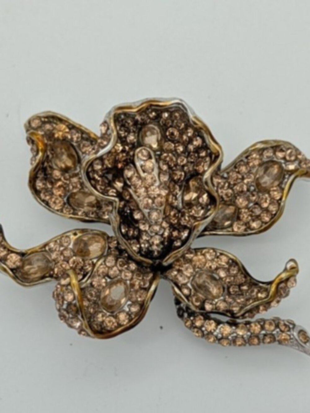 Vintage Champagne Rhinestone Flower Floral Brooch Pin or pendant